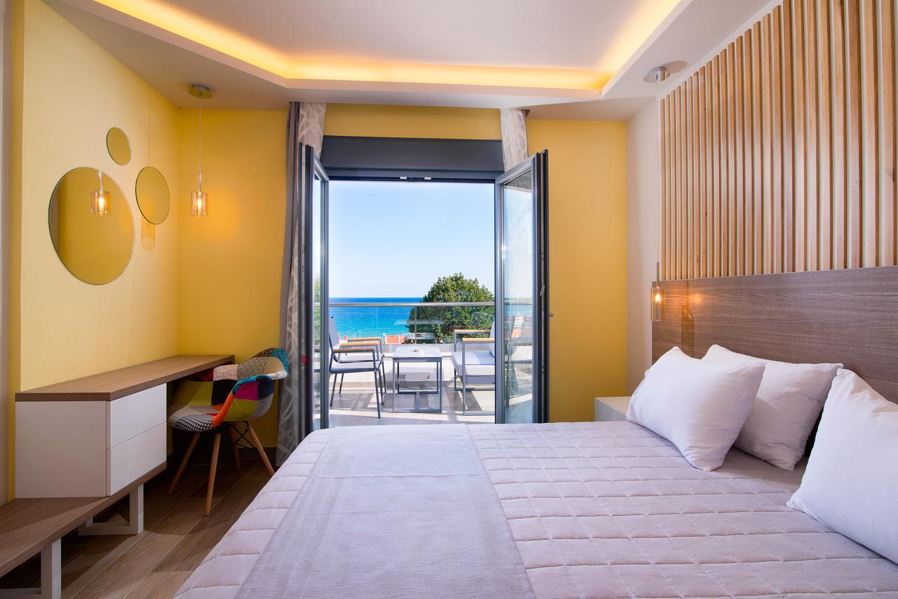 Semiramis Luxury Suites Chrysi Ammoudia Extérieur photo