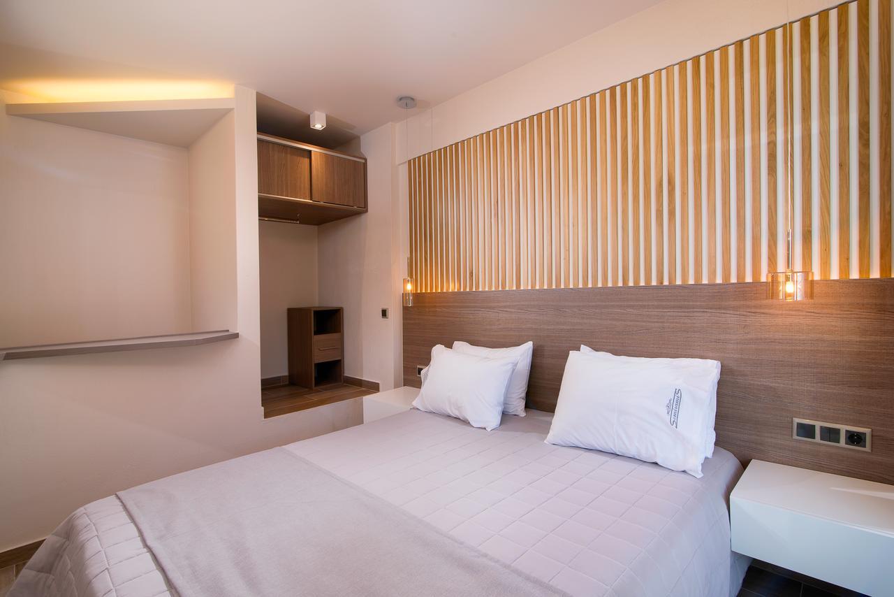 Semiramis Luxury Suites Chrysi Ammoudia Extérieur photo