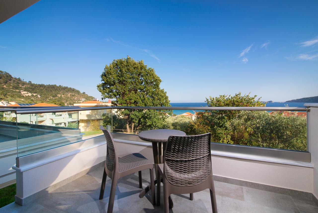 Semiramis Luxury Suites Chrysi Ammoudia Extérieur photo