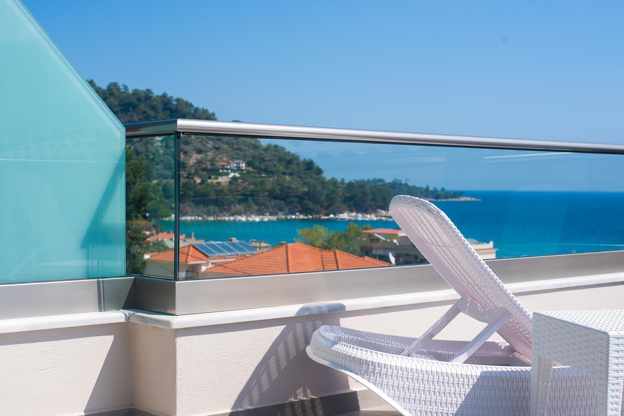 Semiramis Luxury Suites Chrysi Ammoudia Extérieur photo