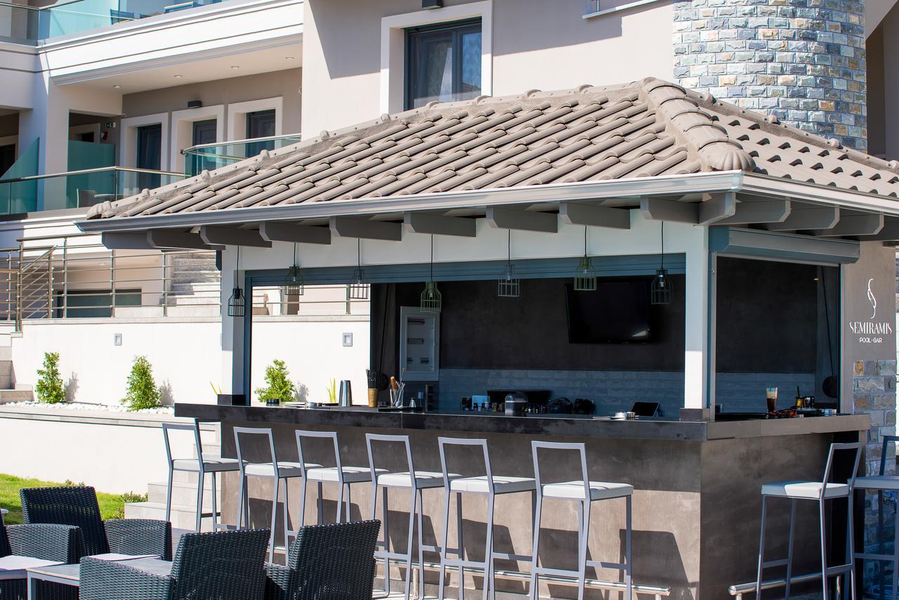 Semiramis Luxury Suites Chrysi Ammoudia Extérieur photo